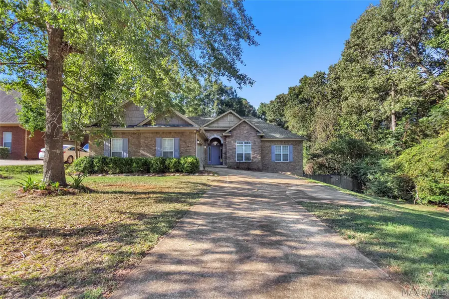 137 Hickory Lane, Wetumpka, AL 36093 - #2
