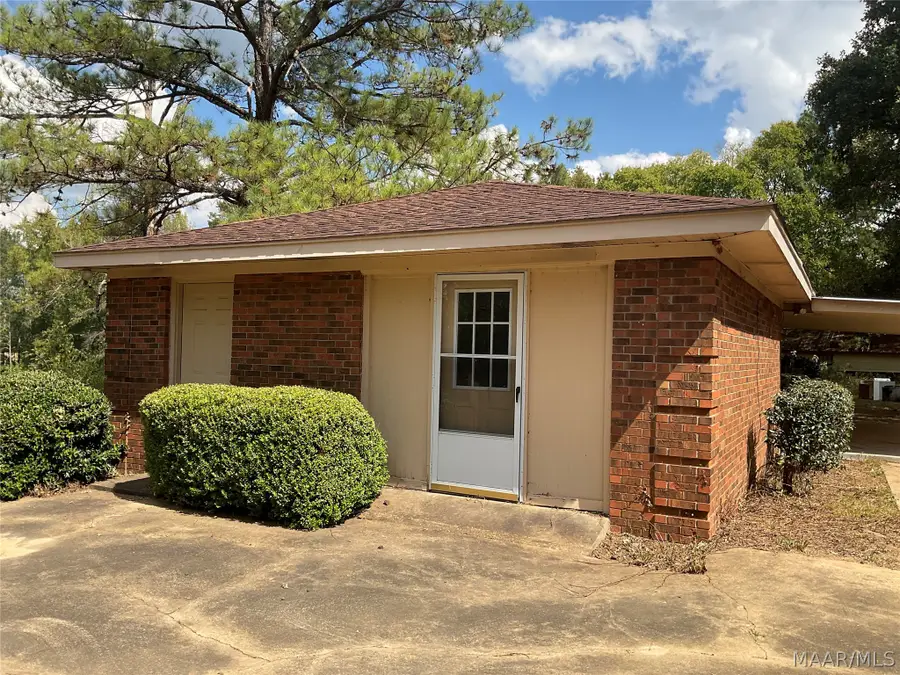 282 Kent Road, Tallassee, AL 36078 - #2