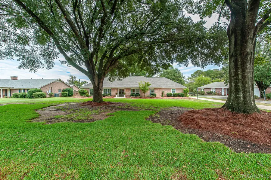 116 Arrowhead Drive, Montgomery, AL 36117 - #2