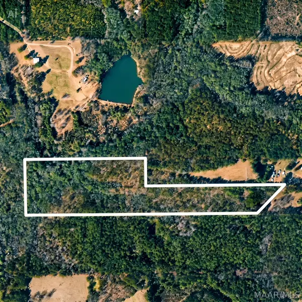 327 Mcneal Road, Tallassee, AL 36078