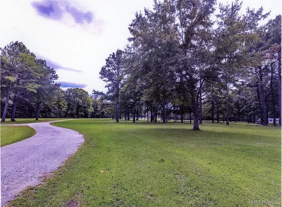 1855 Coosa River Parkway, Wetumpka, AL 36092 - #2