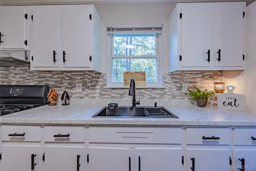 1227 Old Avant Road, Eclectic, AL 36024 - #3
