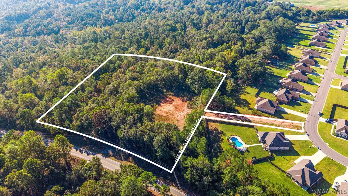 401 Tallahatchie Drive, Wetumpka, AL 36093 - #1