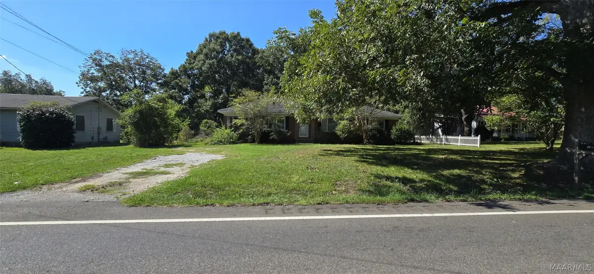 1015 Mesopotamia Street, Eutaw, AL 35462 - #1