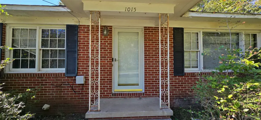 1015 Mesopotamia Street, Eutaw, AL 35462 - #3