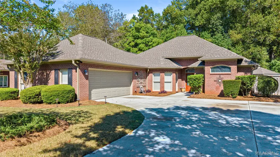 732 Towne Lake Drive, Montgomery, AL 36117 - #2