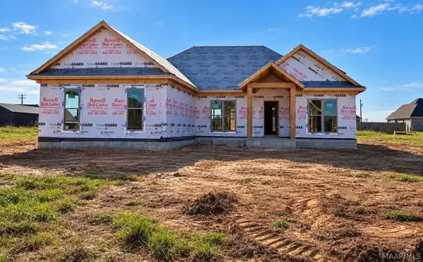 72 Drake Drive, Wetumpka, AL 36092