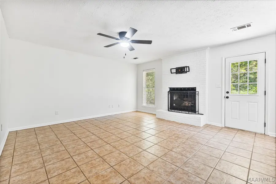 717 Silver Hills Drive, Prattville, AL 36066 - #3
