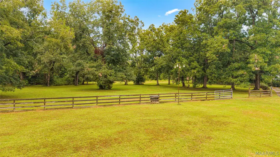 376 Old Ware Road, Wetumpka, AL 36093 - #3