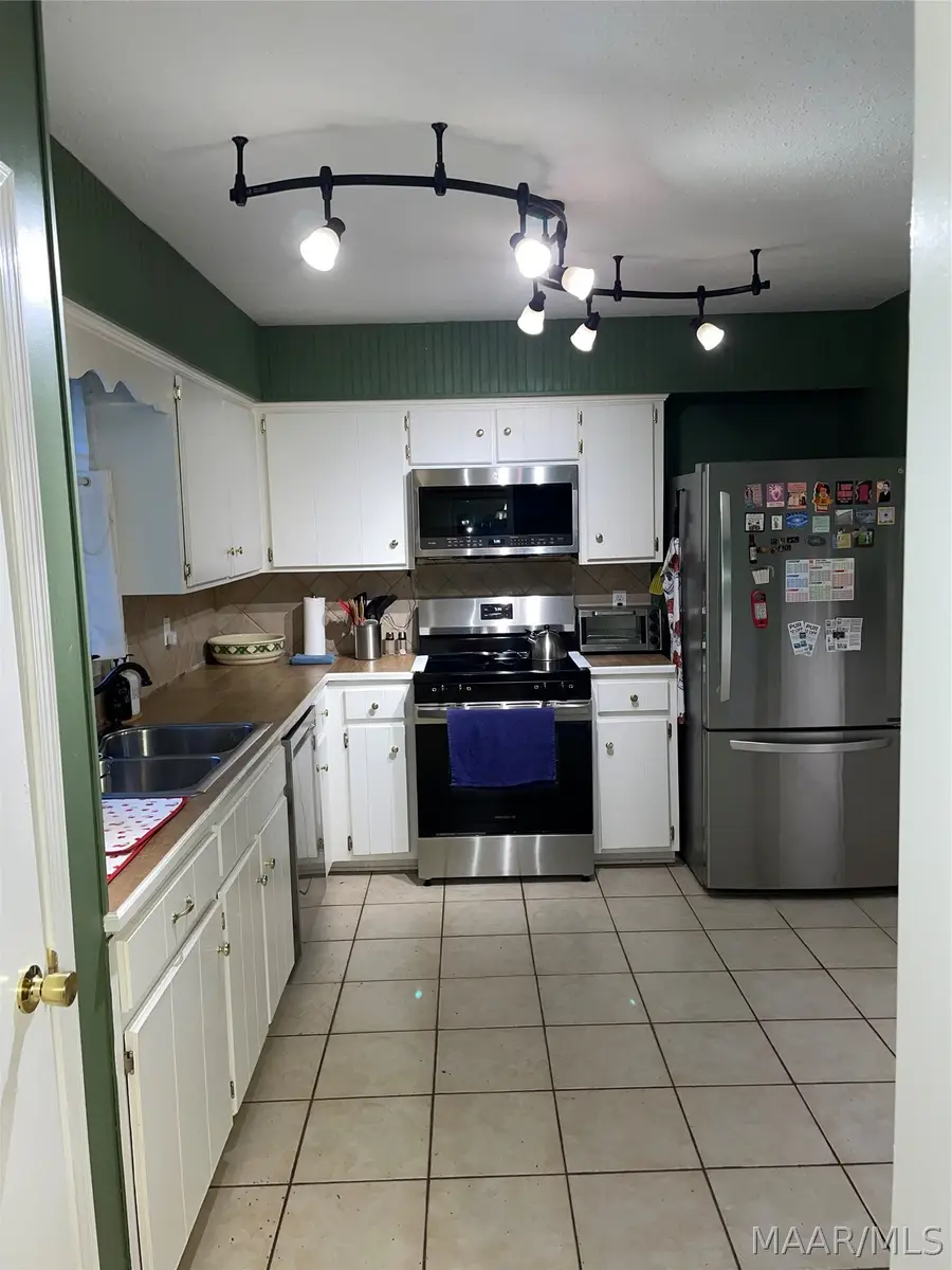 480 Avon Road, Montgomery, AL 36109 - #3