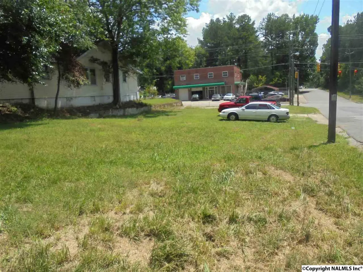 1523 Forrest Avenue, Gadsden, AL 35901 - #1