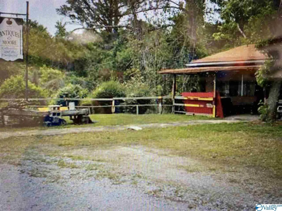 2001 Main Street East, Hartselle, AL 35640 - Image #1