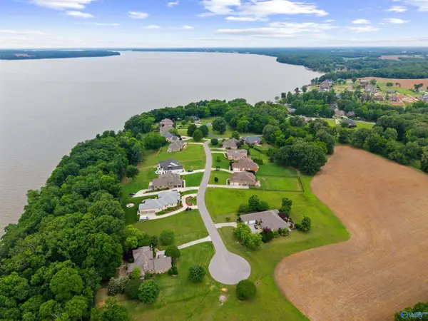 12919 Saint Andrew Drive, Athens, AL 35611