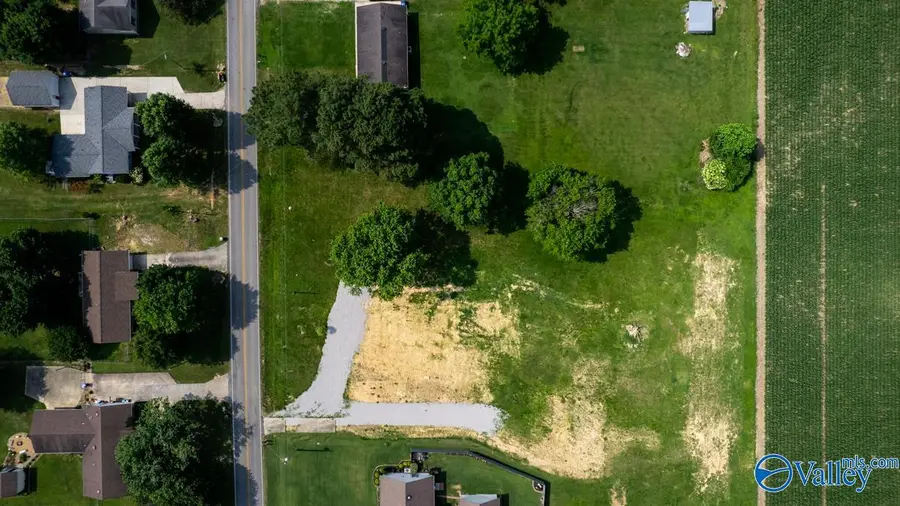 1811 Lindsay Lane N N, Athens, AL 35613 - Image #2