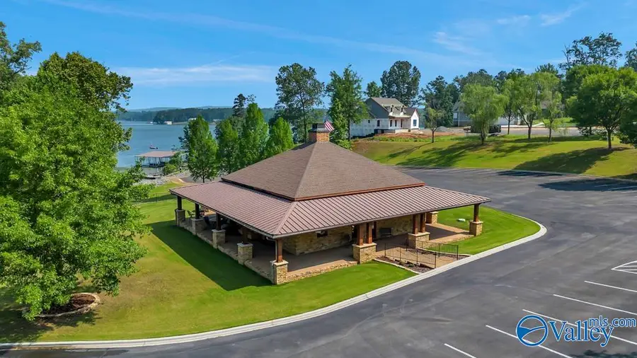 2149 Lookout Mountain Drive, Scottsboro, AL 35769 - Image #2