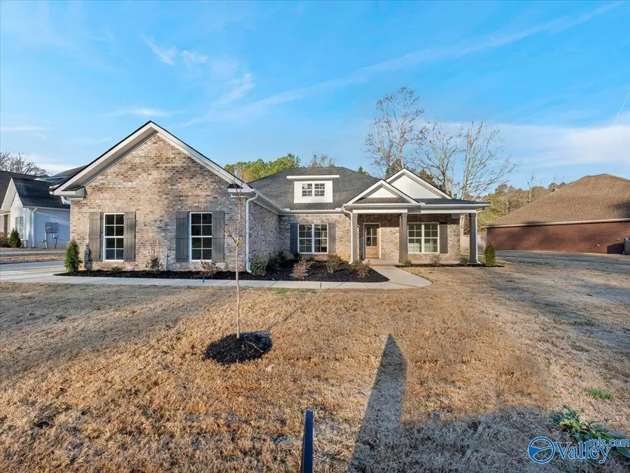 152 Santa Maria Drive, Huntsville, AL 35811 - #2