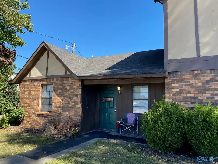 2005 Morgan Avenue Sw, Decatur, AL 35601 - Image #2