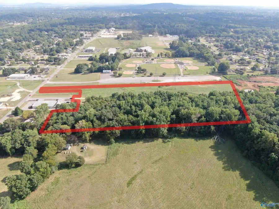 1980 Jeff Road Nw, Huntsville, AL 35806 - Image #3