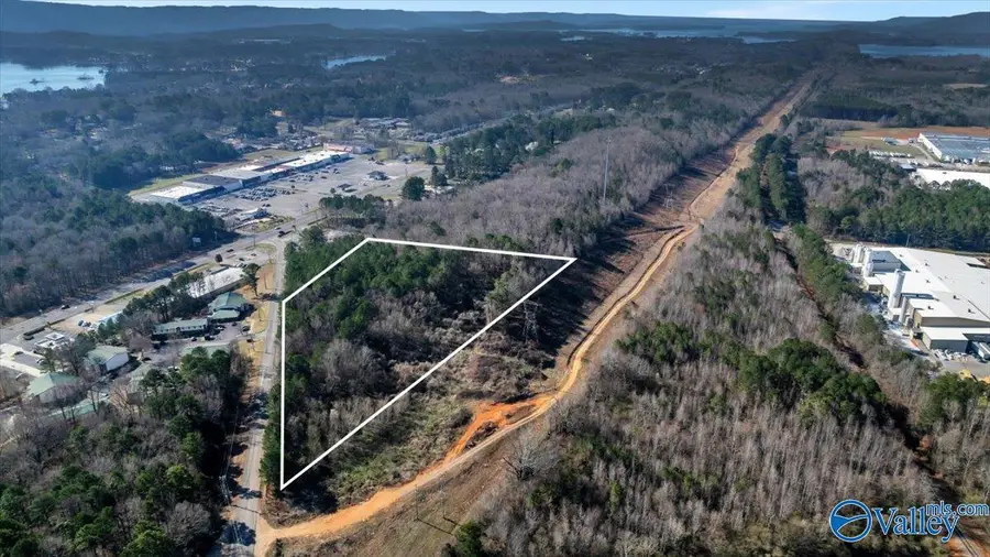 100 West Stewart Road, Scottsboro, AL 35769 - Image #2