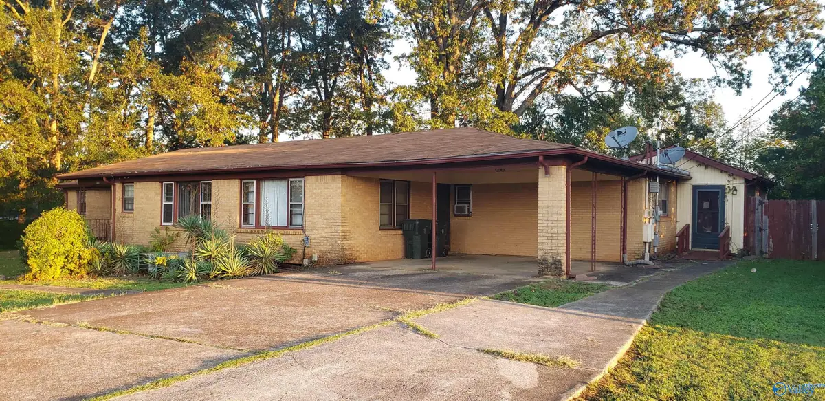 789 Plummer Road, Huntsville, AL 35806 - Image #1