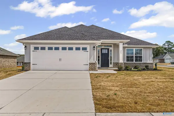 209 Gwynns Fall Trail, Huntsville, AL 35810