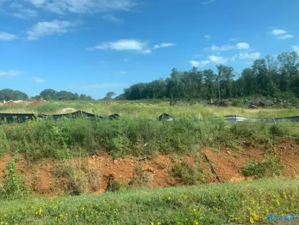 625 Strain Road, Athens, AL 35611