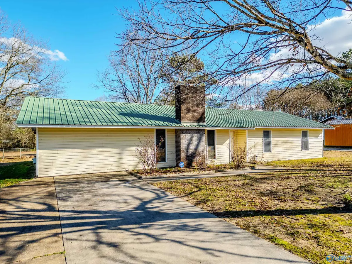 404 Alicia Street, Albertville, AL 35950 - Image #1