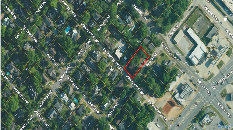 422 Lafayette Street Ne, Decatur, AL 35601 - #2
