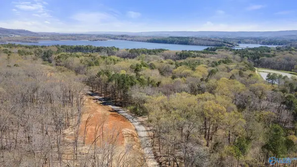 900-1 County Road 114, Scottsboro, AL 35769