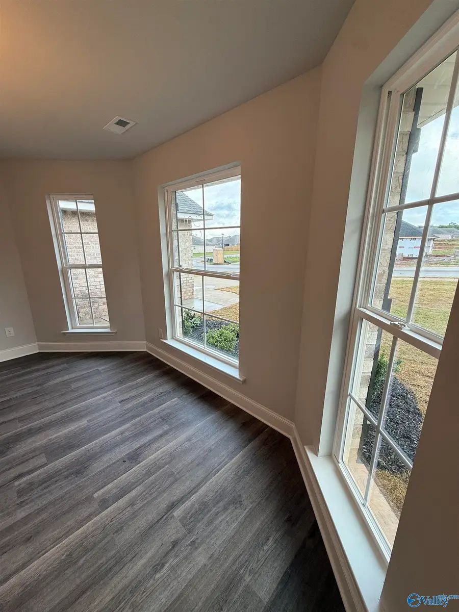 301 Carnation Avenue, Meridianville, AL 35759 - Image #3