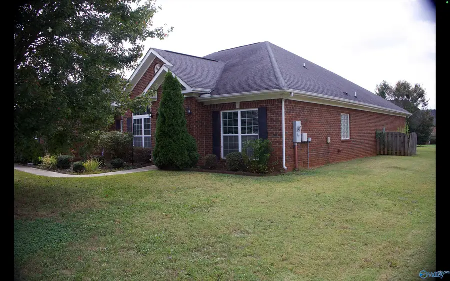 114 Parkview Drive, Meridianville, AL 35759 - Image #2