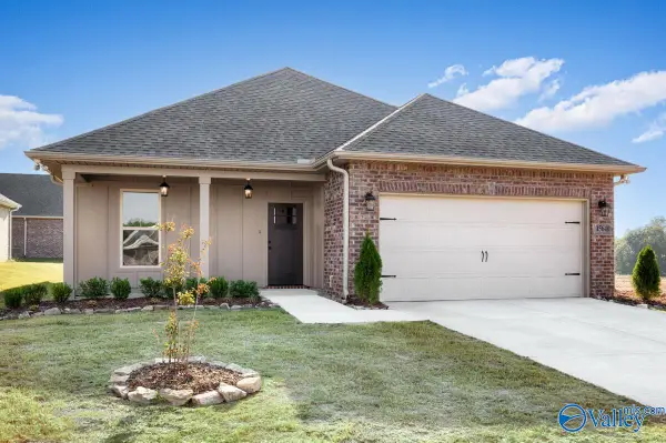 15640 Bees Street Nw, Harvest, AL 35749