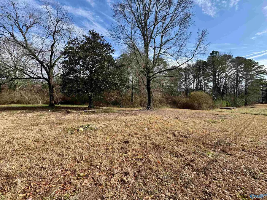 502 Bethel Street Ne, Hartselle, AL 35640 - Image #2