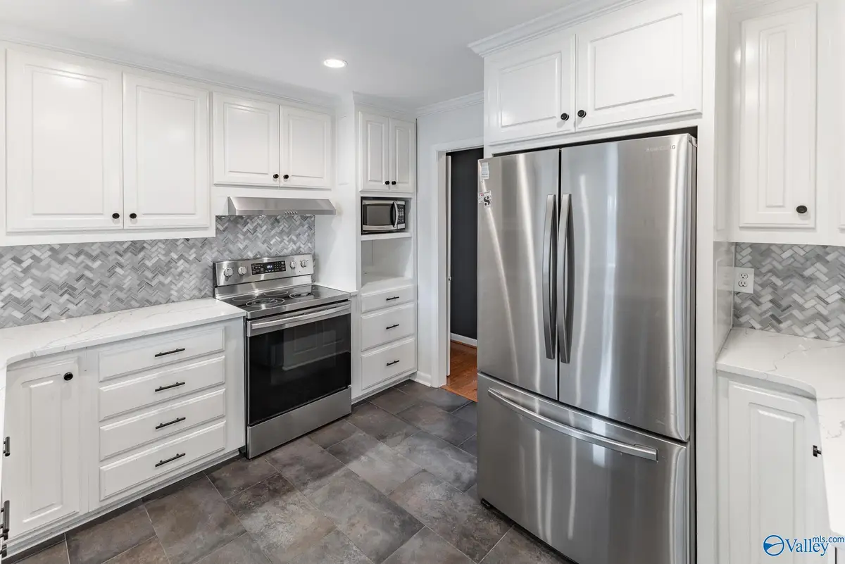 2607 13th Street Se, Decatur, AL 35601 - Image #1