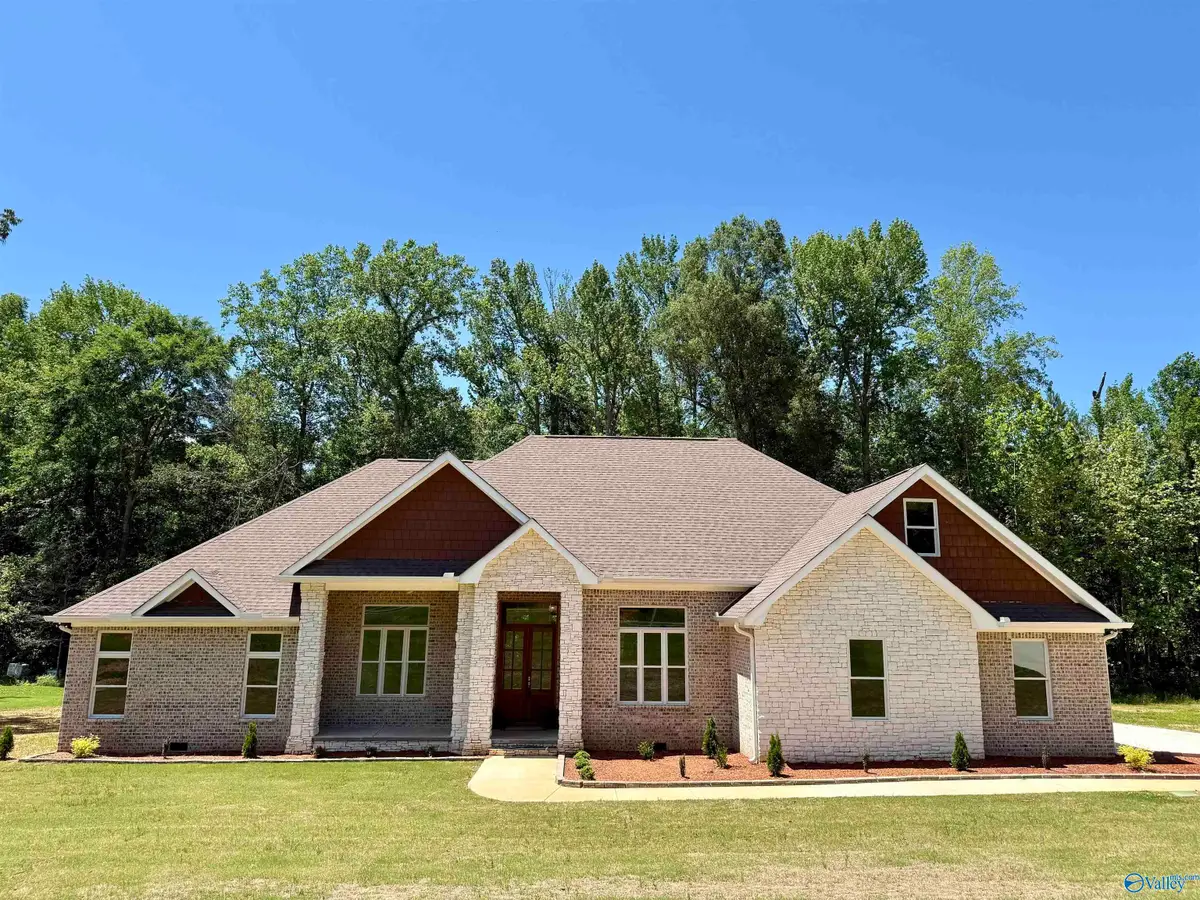 273 Goose Pond Island Drive, Scottsboro, AL 35769 - #1