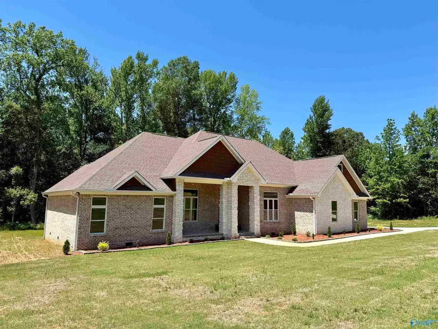 273 Goose Pond Island Drive, Scottsboro, AL 35769 - #2