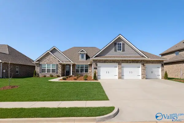 205 Kendall Farms Boulevard, Toney, AL 35773