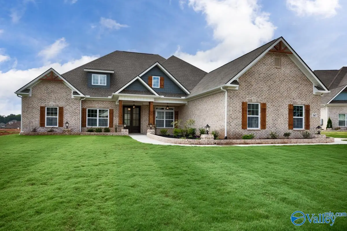 367 Kendallwood Drive, Meridianville, AL 35759 - Image #1