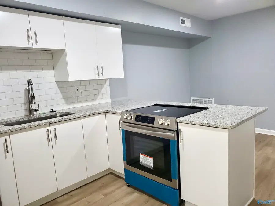 9011 Mahogany Row, Huntsville, AL 35802 - Image #3