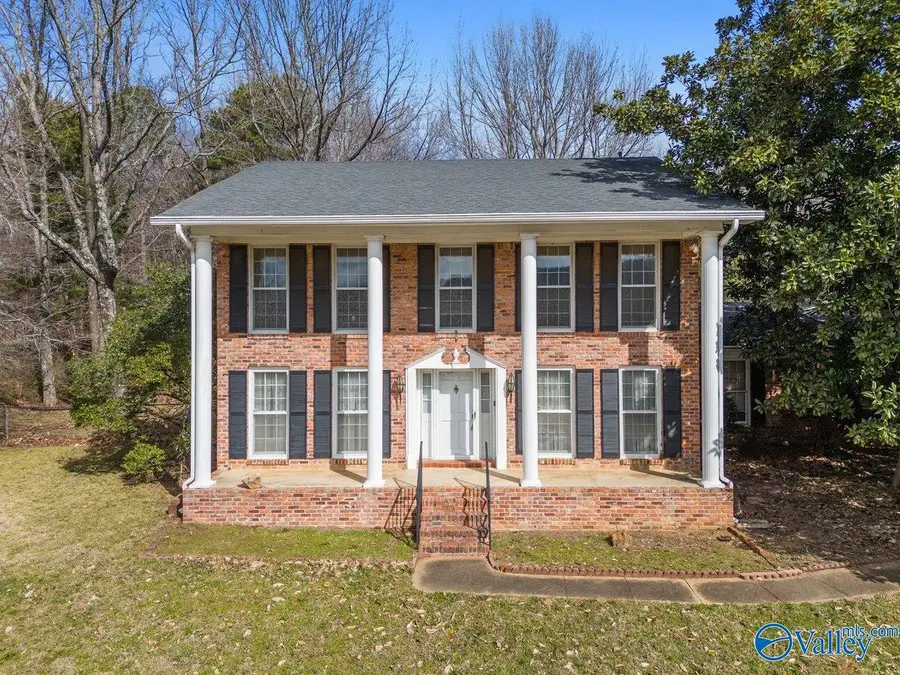 7800 Shadow Bend Drive, Huntsville, AL 35802 - Image #3