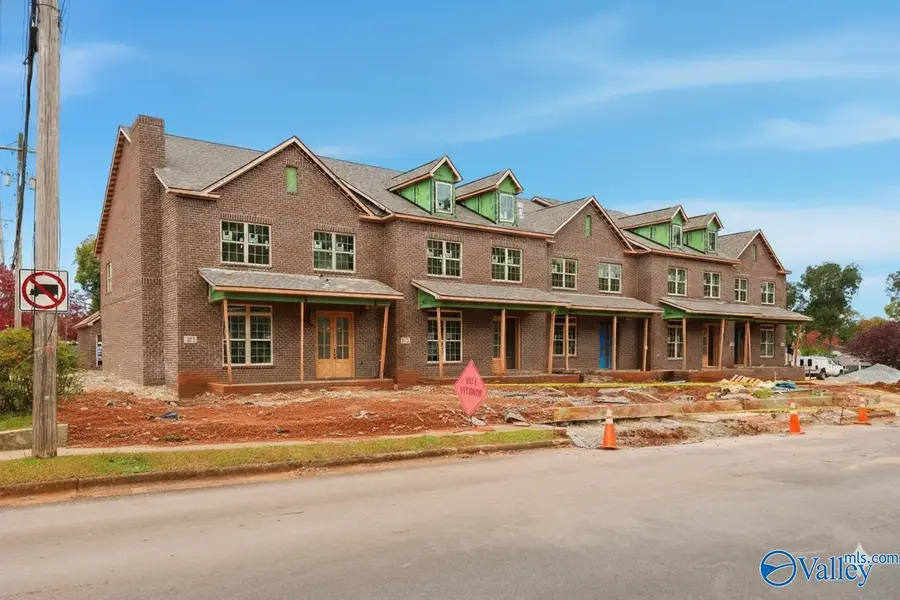 209 Marsheutz Avenue, Huntsville, AL 35801 - Image #2