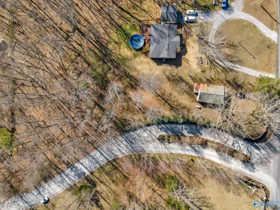 1669 Lake Cove Drive Sw, Decatur, AL 35603 - Image #2