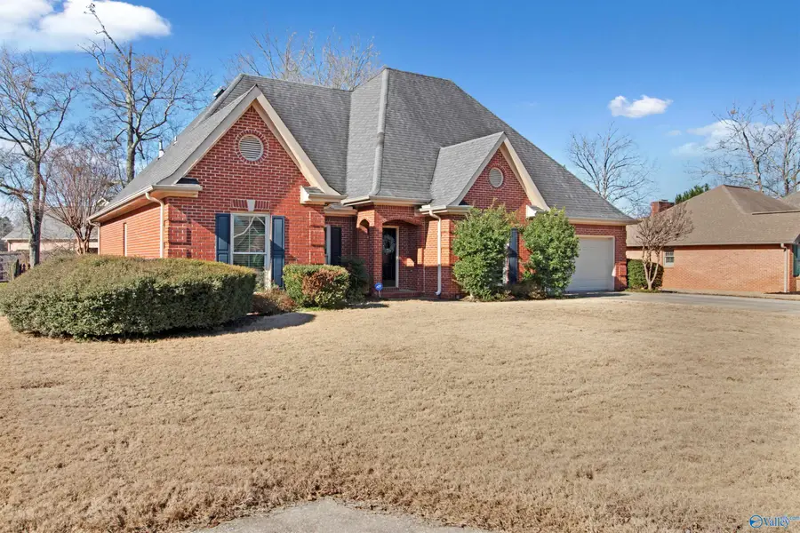 2313 Cumberland Court Sw, Decatur, AL 35603 - Image #2