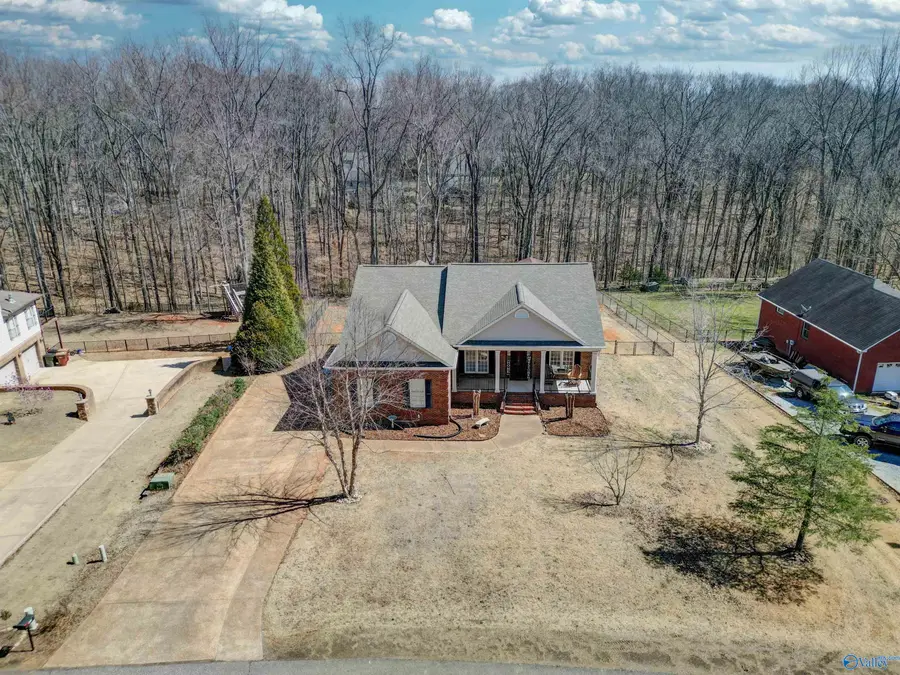 24512 Oak Drive, Elkmont, AL 35620 - Image #2