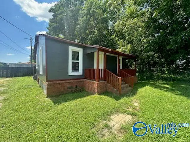 2305 Stanley Drive Nw, Huntsville, AL 35816 - Image #1