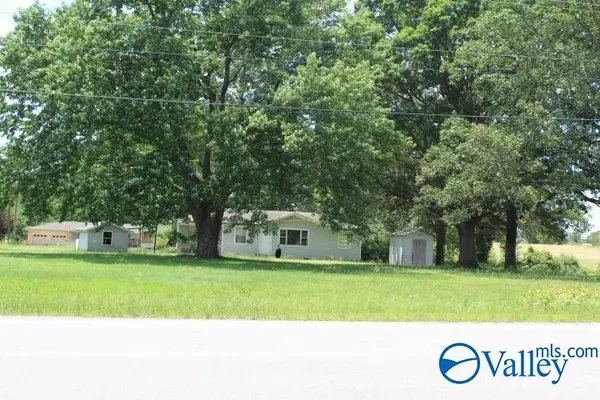 8198-A Brindlee Mountain Parkway, Arab, AL 35016