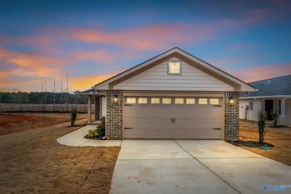 15326 Lapwing Cove, Athens, AL 35611