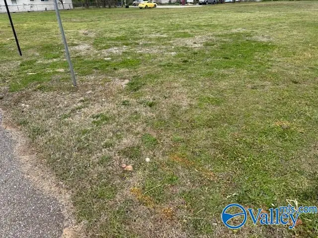 304 Lowry Street Nw, Huntsville, AL 35805 - Image #2