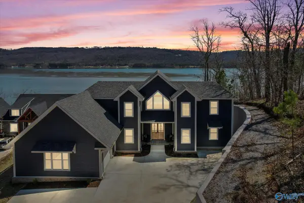 711 Monte Sano Drive, Scottsboro, AL 35769