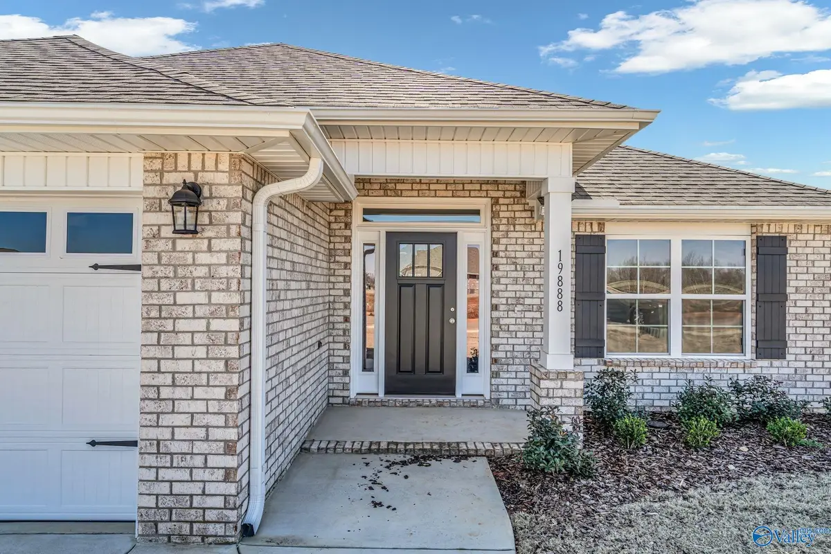 15400 Springbrook Trace, Athens, AL 35611 - #1